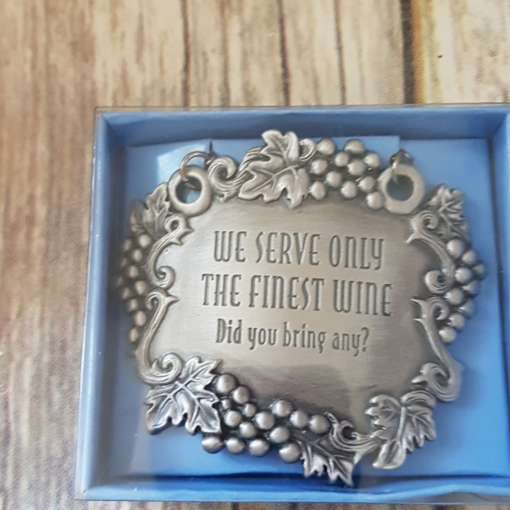 New in package pewter wine bottle tag